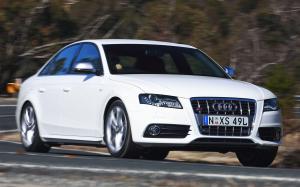 Audi S4 Sedan 2009 года (AU)